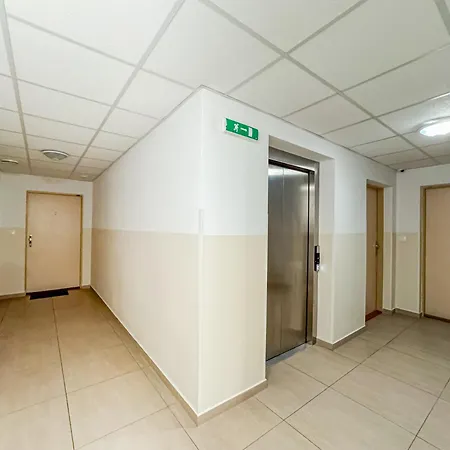 в центре братиславы с личной парковкой Pozsony